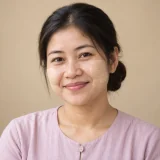 คุณนางคำ แรงงานไทใหญ่สัญชาติเมียนมา ทำงานตลาดสดอำเภอแม่สาย